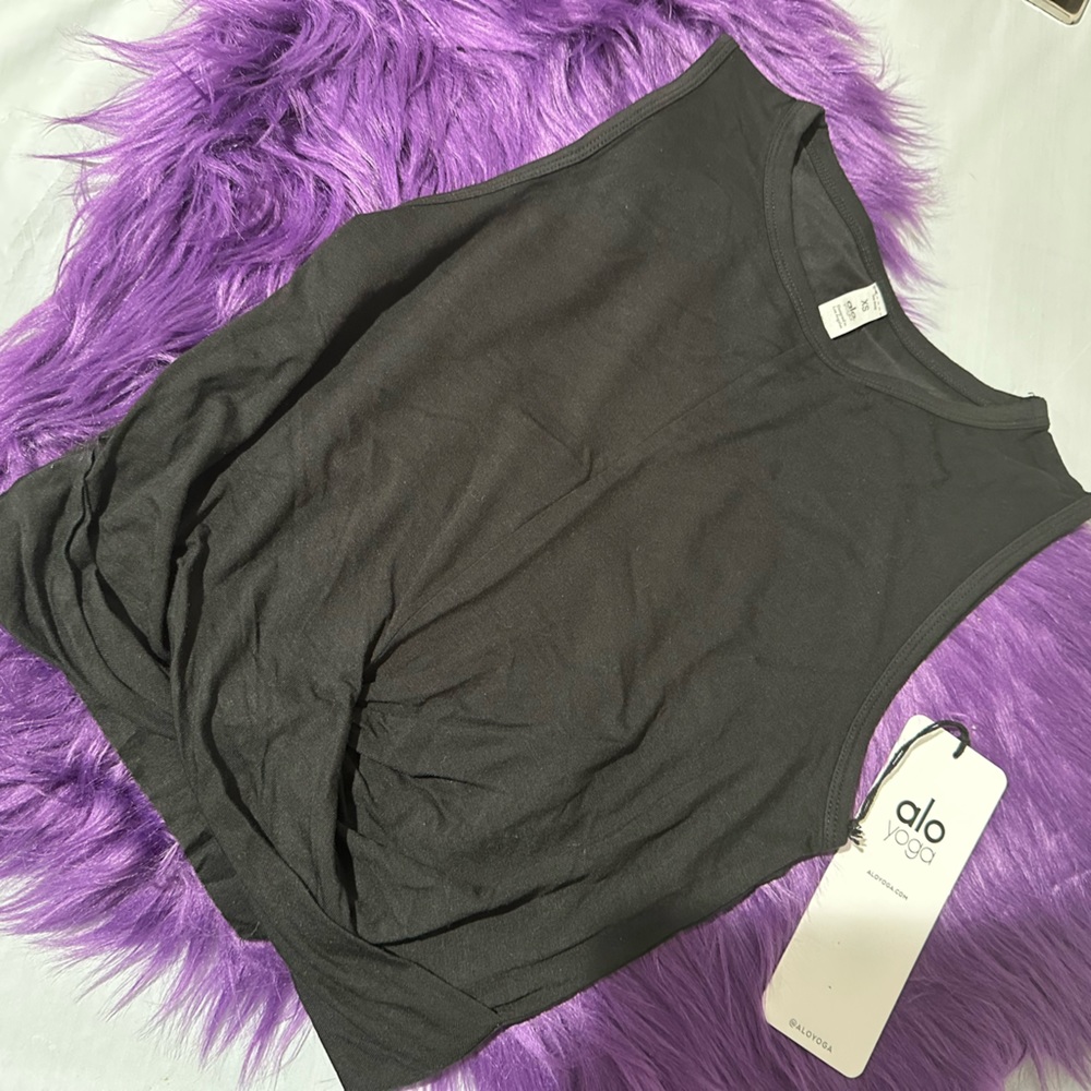 ALO YOGA COVER TANK